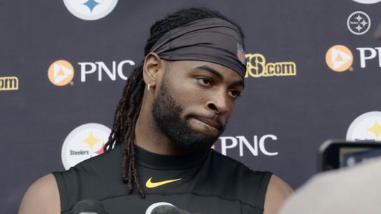 The Athletic Says Pittsburgh Steelers' Offensive Star Najee Harris Is Not Worth Second Contract (Najee Harris)